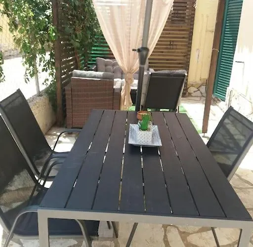 The Bright House * Agios Georgios (Corfu)